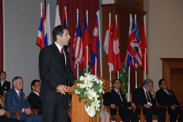 The U.S. Consul General Mr. Michael Marrow กงสุลใหญ่อเมริกาประจำประเทศไทย ณ นครเชียงใหม่ กล่าวแสดงความยินดี