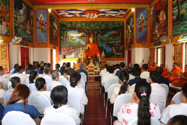 ประธานสงฆ์อปโลกน์กฐิน และพระสวดกฐิน