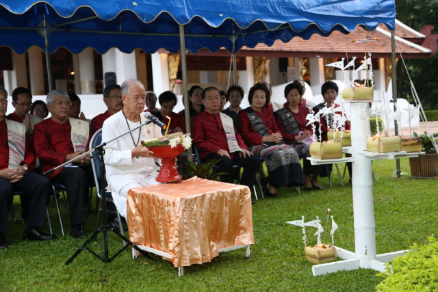 ทำพิธีขึ้นท้าวทั้งสี่ ณ ลานวิหารพระเจ้าล้านทองเฉลิมพระเกียรติฯ