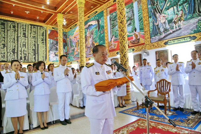 รศ.ดร.วันชัย ศิริชนะ ประธานในพิธีกล่าวคำถวายผ้าพระกฐิน