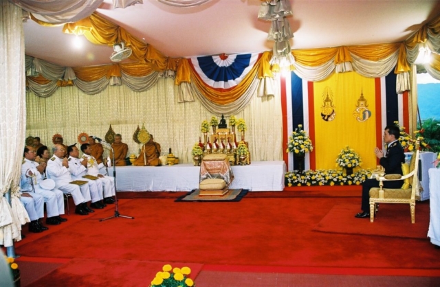 สมเด็จพระบรมโอรสาธิราชฯ สยามมกุฎราชกุมาร ทรงศีล