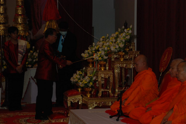 พิธีทางศาสนาในหอประชุมสมเด็จย่า