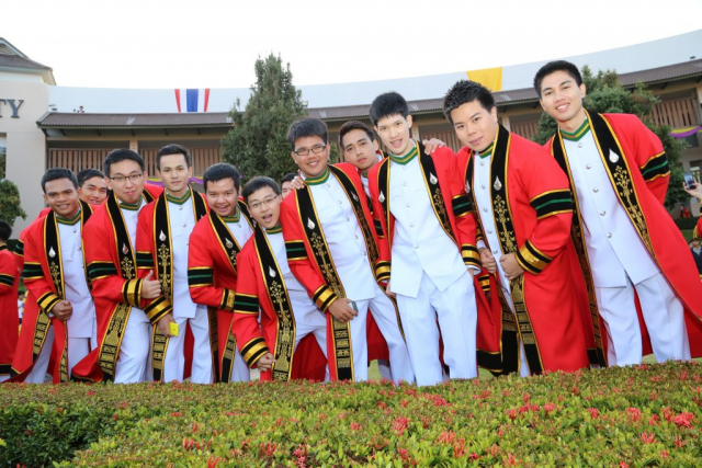 บัณฑิตมหาวิทยาลัยแม่ฟ้าหลวง รุ่นที่ 11