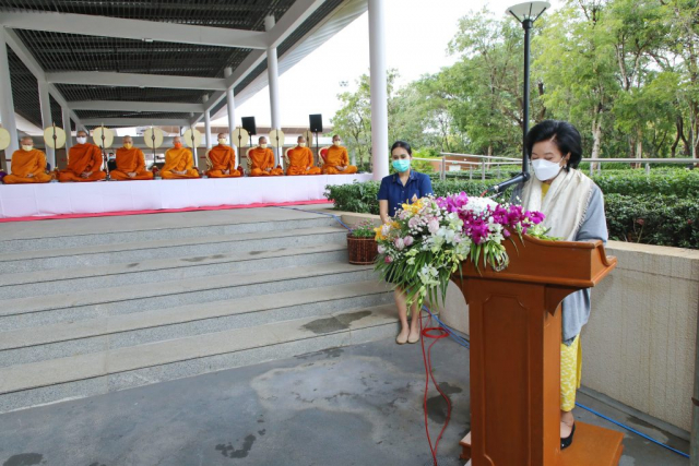 คุณหญิงธนวันต์ ชูศรี กล่าวแสดงความรู้สึกและกล่าวขอบคุณ