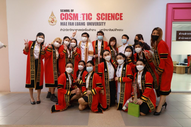 บัณฑิตมหาวิทยาลัยแม่ฟ้าหลวง รุ่นที่ 19