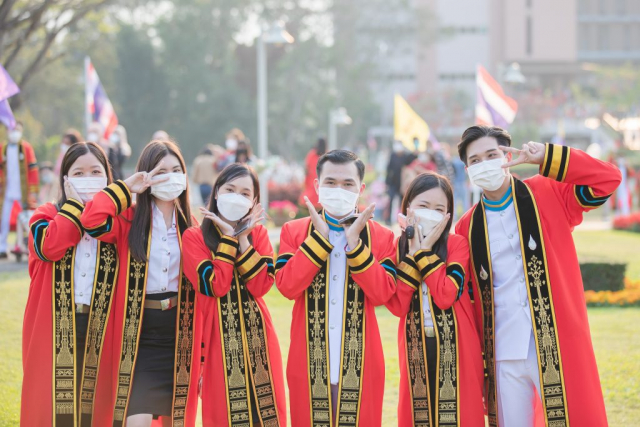 บัณฑิตมหาวิทยาลัยแม่ฟ้าหลวง รุ่นที่ 19