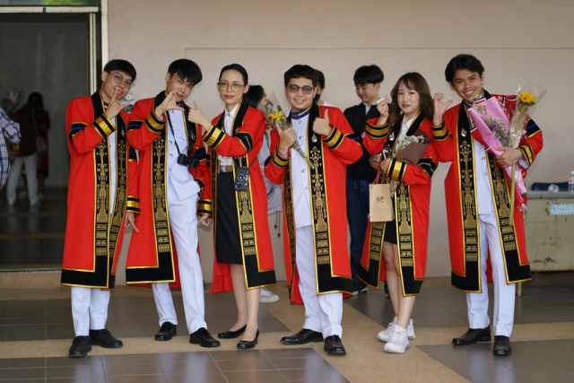 บัณฑิตมหาวิทยาลัยแม่ฟ้าหลวง รุ่นที่ 20
