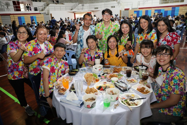 บรรยากาศภายในกิจกรรมวันครอบครัว มฟล.