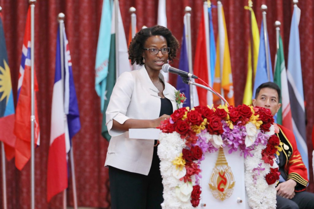 Ms. Jacqueline Mourot ผู้แทนสถานทูตสหรัฐอเมริกา กล่าวสุนทรพจน์