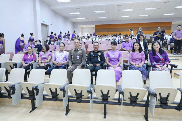 ผู้เข้าร่วมงานแถลงข่าว “มหกรรมดนตรีเทิดพระเกียรติ ๖๙ พรรษา มหาจักรีสิรินธร”