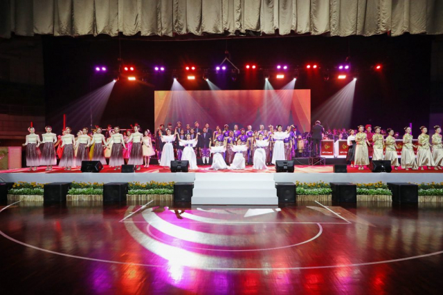 บรรยากาศการแสดงองค์ต่างๆ ในมหกรรมดนตรีเทิดพระเกียรติ ๖๙ พรรษา มหาจักรีสิรินธร