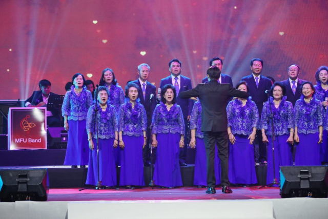 บรรยากาศการแสดงองค์ต่างๆ ในมหกรรมดนตรีเทิดพระเกียรติ ๖๙ พรรษา มหาจักรีสิรินธร