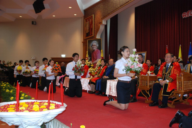 พิธีไหว้ครูและรับเป็นศิษย์ พ.ศ. 2552