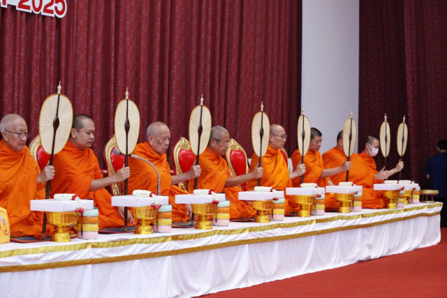 พระสงฆ์อนุโมทนา