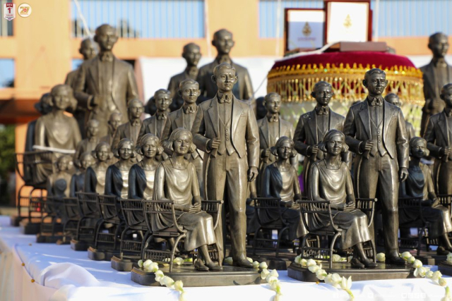 พระรูปจำลอง